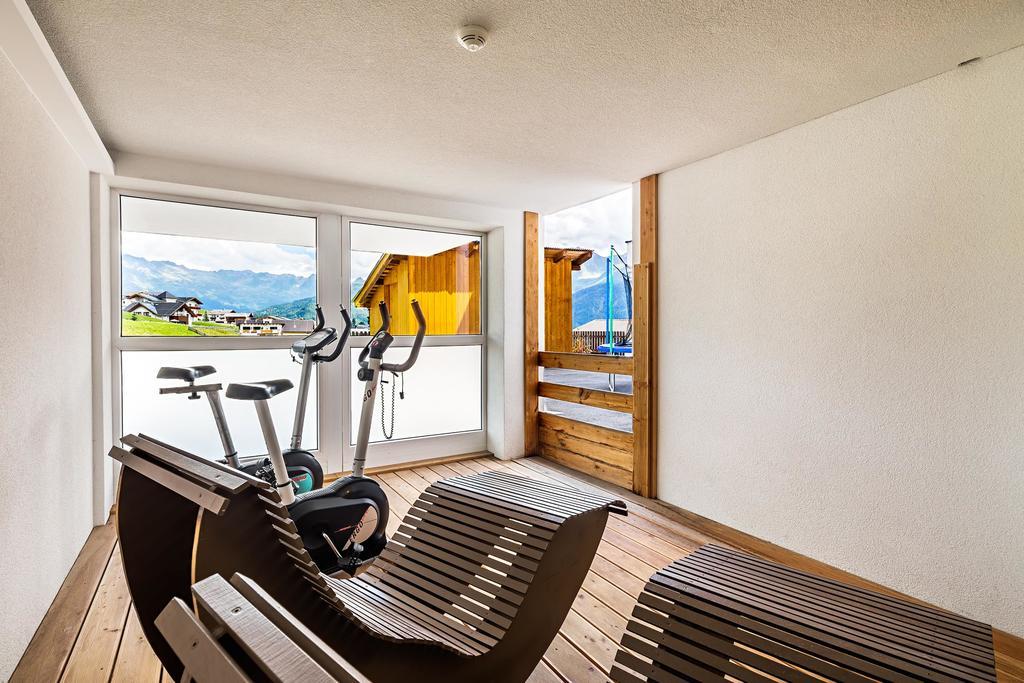 Apart-Hotel Bergkoenig Fiss Exteriör bild