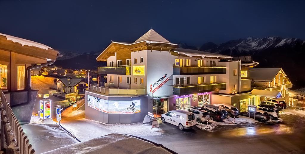Apart-Hotel Bergkoenig Fiss Exteriör bild
