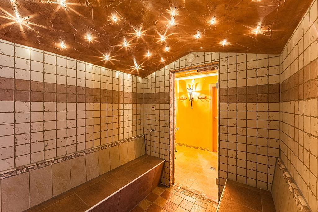 Apart-Hotel Bergkoenig Fiss Exteriör bild