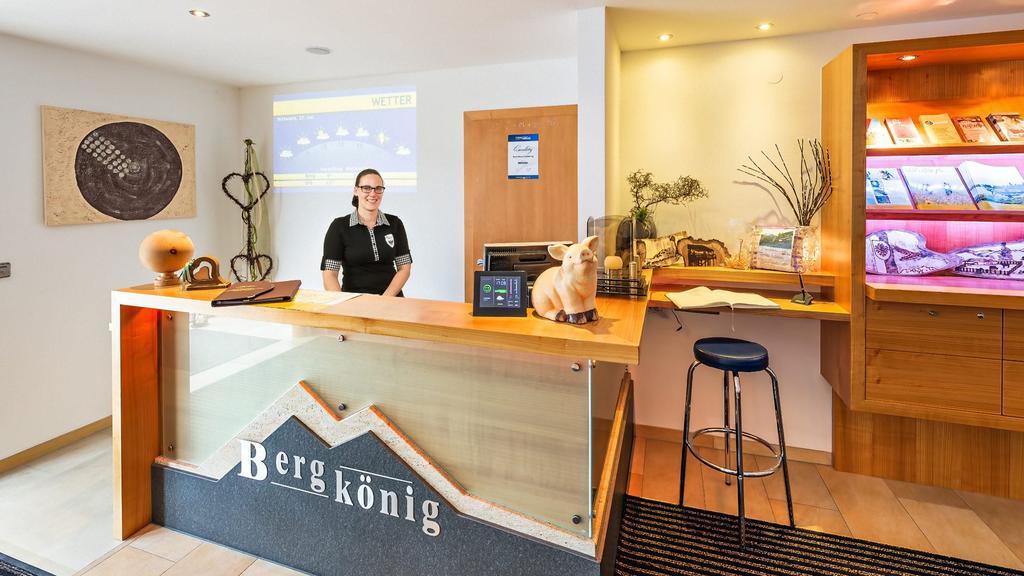 Apart-Hotel Bergkoenig Fiss Exteriör bild